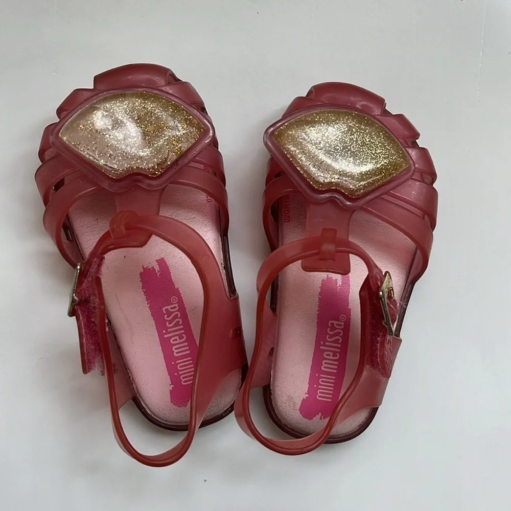 MINI MELISSA lip sandals in pink with gold glitter lips size 6